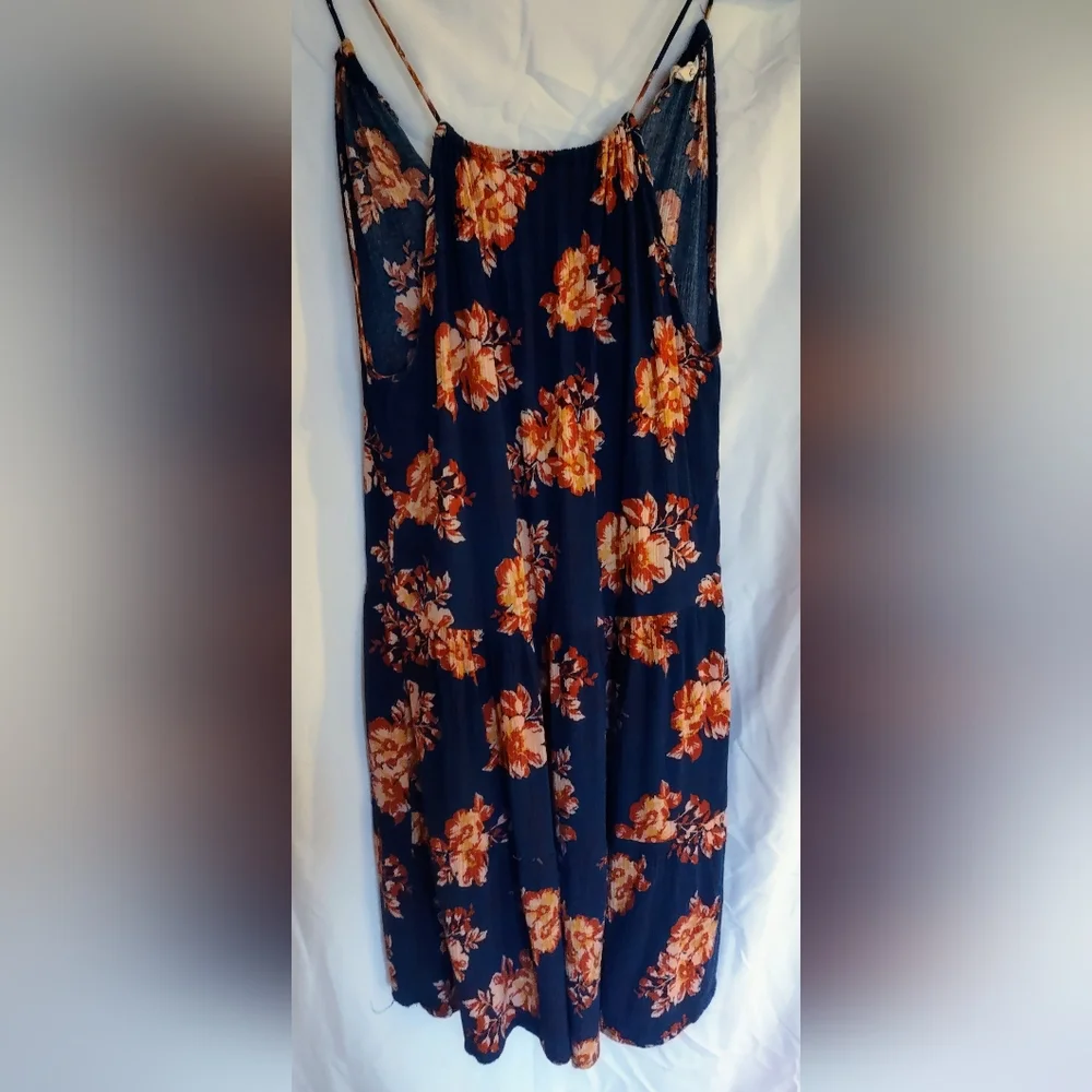 Sundress - Picture 5 of 5
